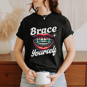 Shirt met bretels | Halloween-tandarts | Grappig shirt voor orthodontist | Cadeau voor tandartsen | Tandartsoutfit | Tandarts-T-shirts | Vampiertandarts