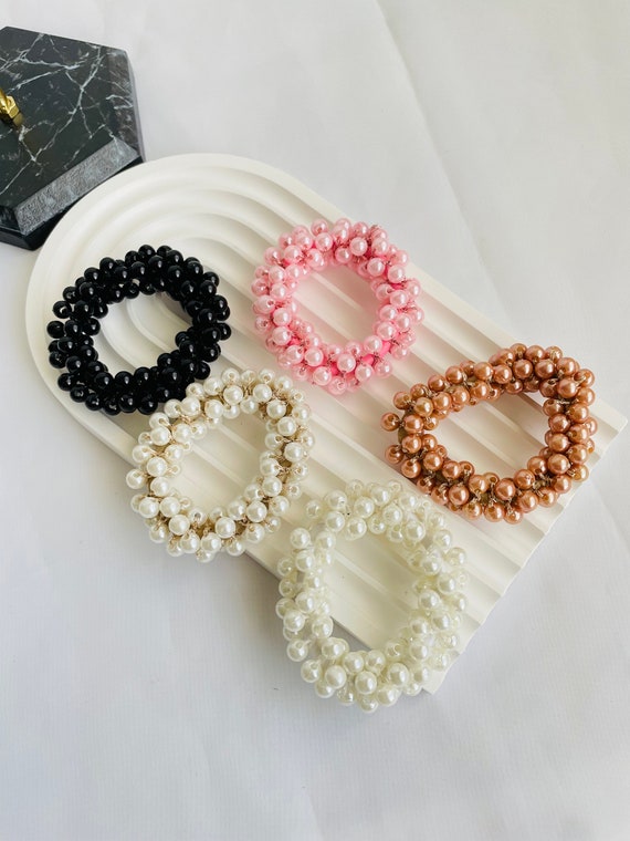Perlen-Haargummis Für Damen – 2 Stück, Elastisch Mit Weißen & Goldenen Perlen – Französisches Accessoire
