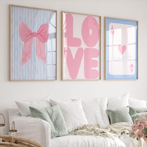 Set di 3 decorazioni da parete con fiocchi rosa e blu alla moda, decorazione per dormitorio per ragazze preppy, arte con carte estetiche Ace, arte con fiocco Coquette carino, poster retrò d'amore