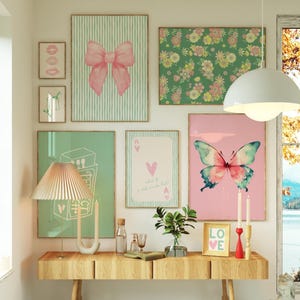 Roze en groene preppy set van 10, esthetische bloemenkunst aan de muur, trendy meisjes slaapzaaldecoratie, hoe gelukkig zijn we, schattige striklippenprints