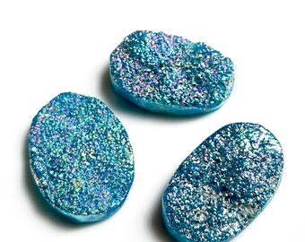 Blue Titanium Druzy Quartz Cabochons: Iridescent Electroplated Gemstones, Set of 3Pcs 27-16mm 114.85ct