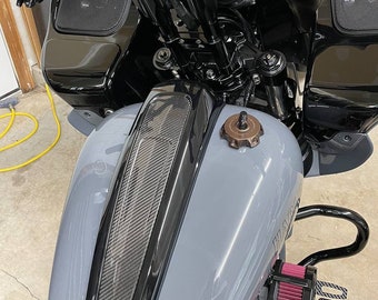 Inserción de panel de carbono para Harley Road & Street Glide ST / Limited 2018 en adelante