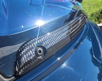 Embellecedores de fibra de carbono para el parabrisas de la Road Glide 2014+