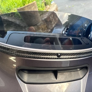 Carbon fiber windshield trim for Street Glide 2014-2023