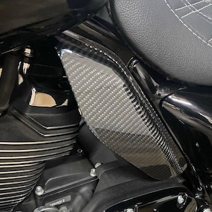 Carbon Midframe Deflectors for Harley Touring