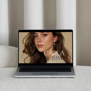 As a UGC creator, you know the importance of making a great first impression! This UGC Creator Portfolio Website Template helps you grab attention while highlighting your personality, skills and why brands should work with you as a content creator!
