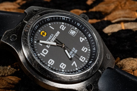 Vintage Timex Expedition Watch - image 3