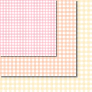K&ouml;nnte beinhalten: Ein nahtloses Muster aus rosa, orange und gelbem Gingham-Stoff. Das Muster besteht aus kleinen Quadraten mit abwechselnden Farben.