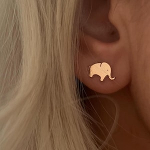 14K Gold Baby Elefant Ohrring, kleine Elefant Ohrring, Muttertagsgeschenk, Geschenk für Mädchen, niedlichen Elefant Ohrstecker, Glück Elefant Halskette
