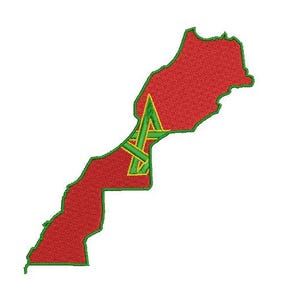 Op de afbeelding: Een rode kaart van Marokko met een groene ster in het midden, tegen een witte achtergrond. De ster heeft een groene omtrek en een groene patroonvulling.