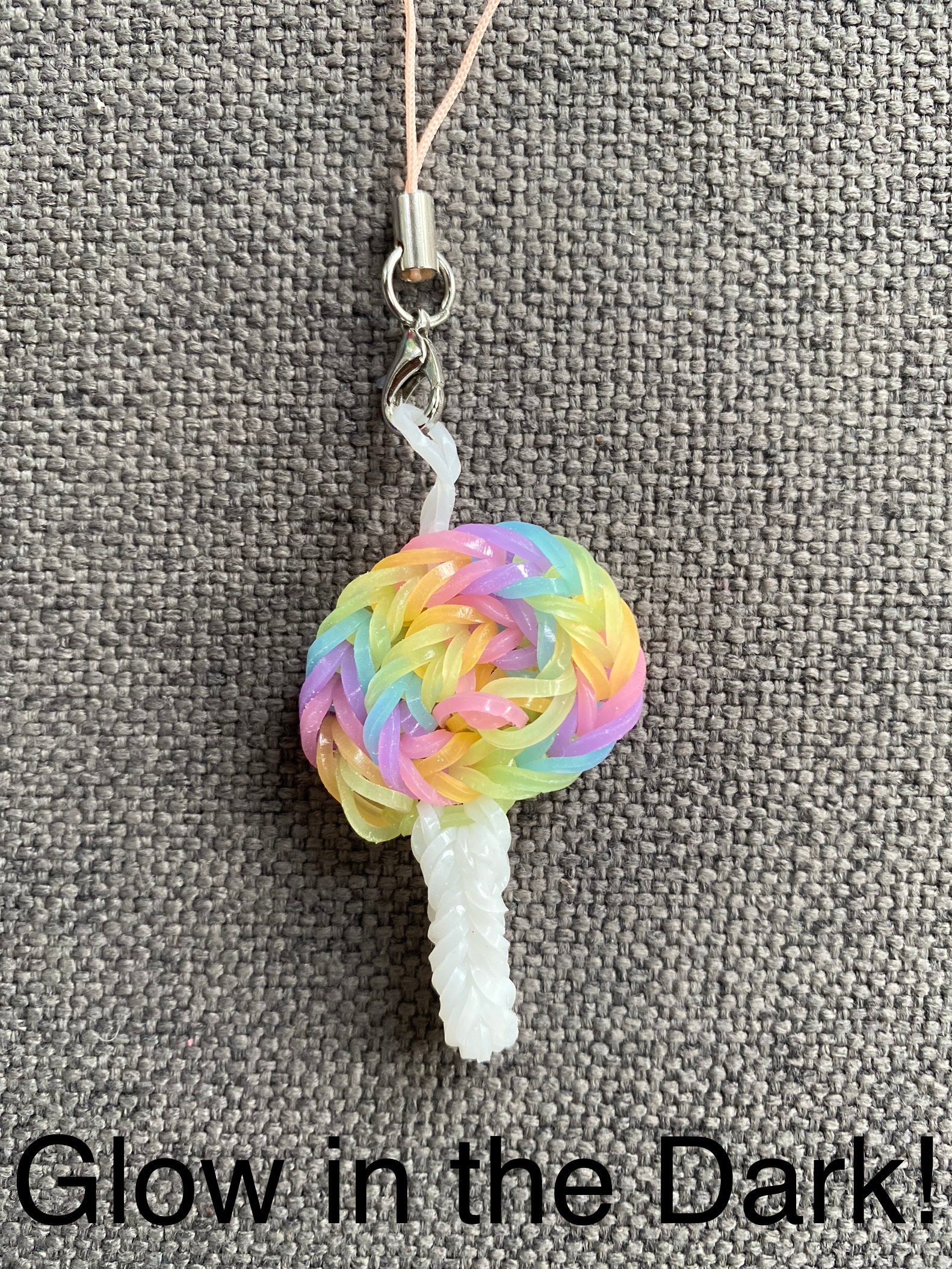 Rainbow Loom Water Bottle/cell Phone Charm for Owalas and Yetis