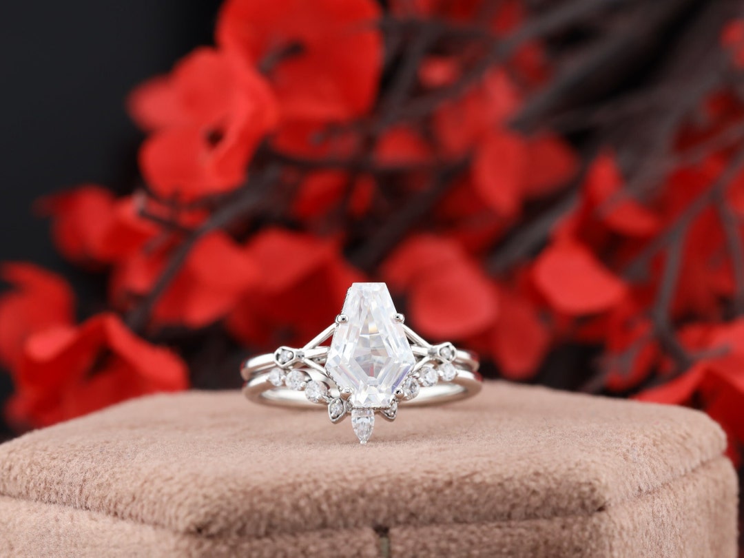 Sophisticated Coffin Cut Moissanite Engagement Ring Set Forever Begins