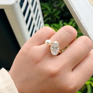 Unique Oval Cut Moissanite Diamond & Pearl Ring | Bypass Solitaire Design | 14K Gold Two Stone Ring | Modern Engagement Ring