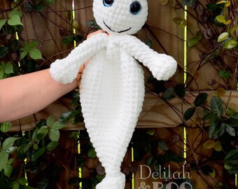 Handmade Crochet Ghost Plush – Soft Spooky Ghost Toy – Cute Halloween Decor – Creepy-Cute Amigurumi Ghost Doll