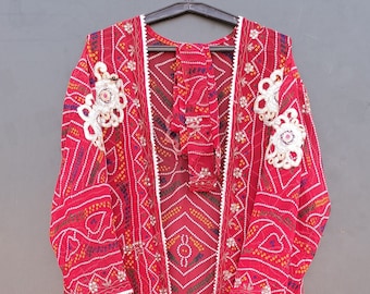 Traditional Indian Patchwork Silk Kimono Robe for women,  indian sari silk kimono Woman silk kimono Vintage kimono,Silk dressing gown