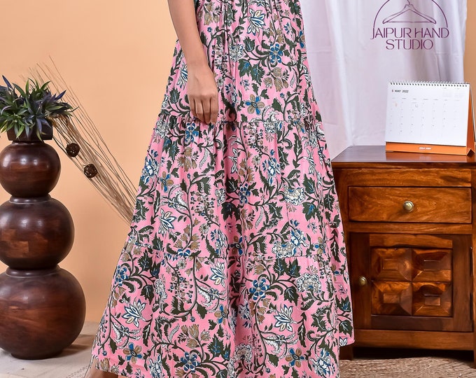 Pink color wedding wear cotton skirts | Beautiful women sari wrap | Floral print maxi skirts | Bridesmaid skirts | Gift for Christmas.