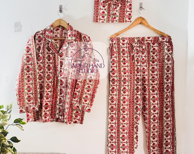 Printed women Night suit | 100% cotton fabric Pj suit | women sleepwear | bridesmaid pajamas | soft cotton made pajamas | Gift for Christmas