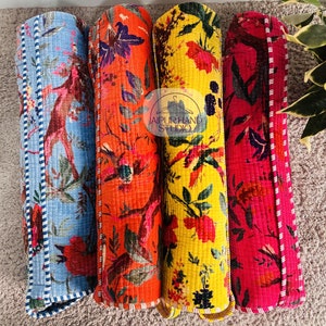 Indische Einkaufstaschen aus Baumwollsamt | Mit Blumen bedruckte Einkaufstaschen | Handgefertigte Umhängetasche | Sonderposten Tragetaschen | Geschenk für Weihnachten