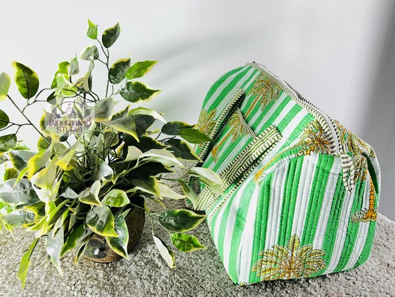 Block print cotton made Gym bags | Handmade quilted bags | Cloths carrying bags | Cotton travelling bag | Bridesmaid bags | Gift for her.
