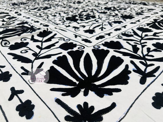 White and black combination made home decor suzani | Handmade suzani wall hanging throws | suzani tapestry| Bridesmaid suzani | Gift for her