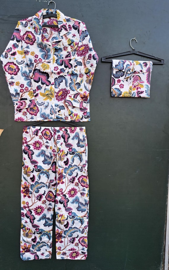 Indian Cotton Pj Sets/ Cotton Pajama Set/ Women Night Pj Set/ Floral Printed Pink Color Pajama Set/ Cotton Shirt And Pant Set, Gift For Her