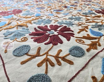 Niddle work Embroidery suzani blankets | Uzbek suzani queen size tapestry | Suzani bedspread | Bridesmaid suzani throws | Gift for her.