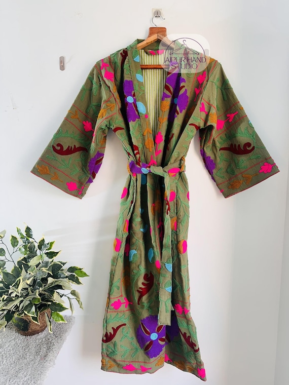 Green color suzani floral Embroidery robe | women wear suzani long coat | suzani winter wear robes | Long sleeve suzani robe | Gift for her.