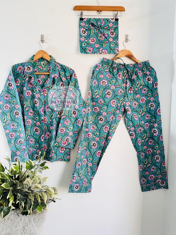 Floral block print cotton night suit| women wear suit | (BEAUTIFUL) print Pj | Bridesmaid pajamas| Handmade cotton pj set | Gift for her.