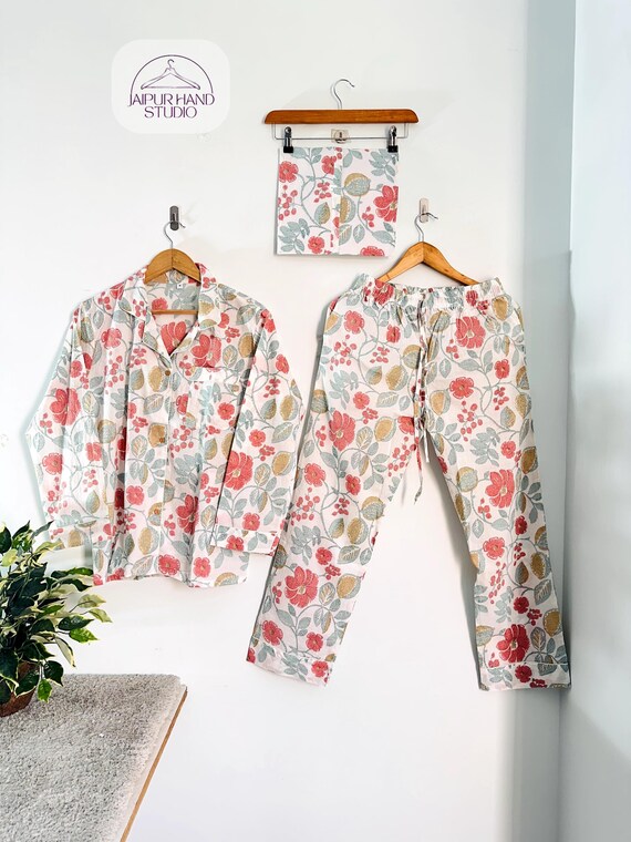 Cotton pajamas set, Indian design block print, red and green floral, wearing night dress, women's wear Pj set, Gift for her girl,