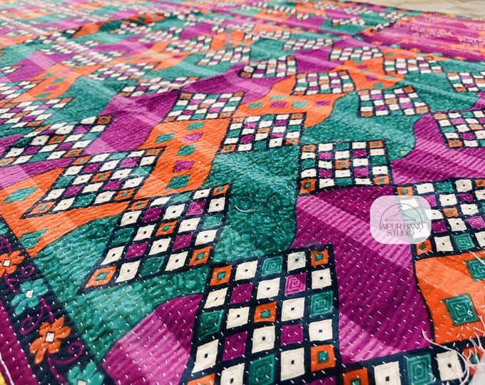 Very beautiful old vintage kantha bedding quilt | Kantha wall hanging throws | Kantha bedsheet | Handmade kantha bedspread | Gift for her.
