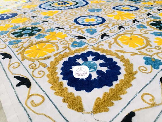 Indian handmade suzani soft blanket | Beautiful white and multicolor bedspread | Suzani king size tapestry | Suzani throws | Gift for her.
