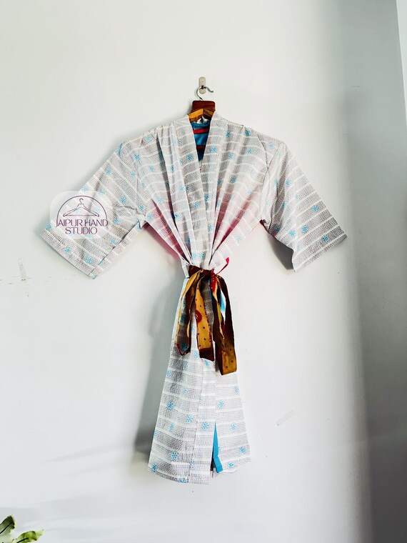 Floral print women wear silk kimono | Handmade stitch kimono | Party wear robe | Half sleeve kimono | Bridesmaid kimono robe | Gift for her.