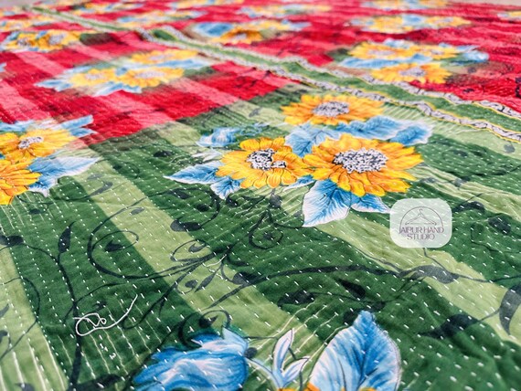 Indian made old vintage kantha tapestry | Beautiful kantha bedsheet | Kantha bedspread | Kantha reversible blankets | Gift for Christmas.