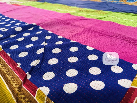 Floral print Kantha sofa cover| Handmade kantha home decor | Hand Stitching kantha Quilt | vintage kantha reversible blankets | Gift for her