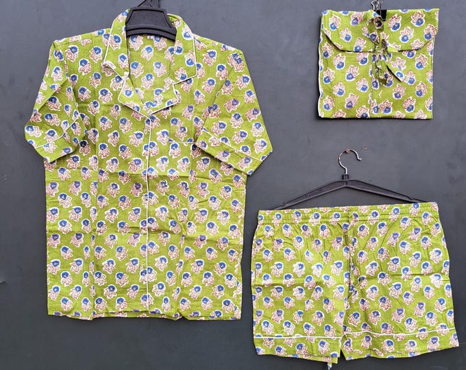 100% pure cotton fabric made Night suit | women sleep pajamas | women's short pjs | floral block print | this design is so pretty |