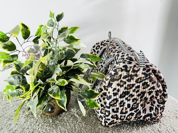 Floral print quilted fabric made shopping bags | Handmade lagged bags | Block print cotton yoga bags | Bridesmaid bags | Gift for her.