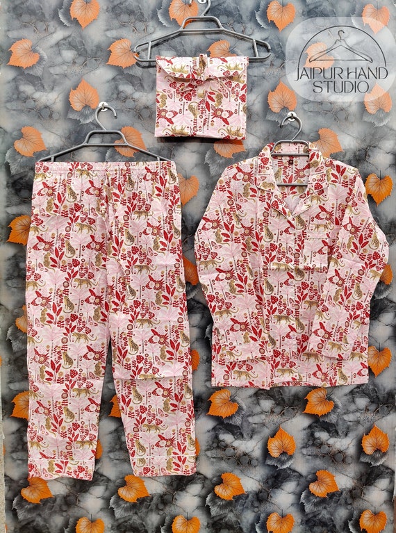 Indian Pajama Set// Cotton Women Night Dress// Floral Print Pajama Set// Red Color Soft Cotton Dress// With Hot Pant