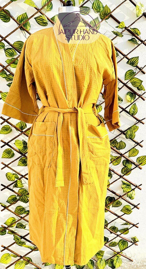 Luxurious Waffle Weave Bathrobe, Natural Cotton Thick Robe, Elegant Pockets Dressing Gown, Soft Unisex Evening Gown, Ideal Bridesmaid Gift