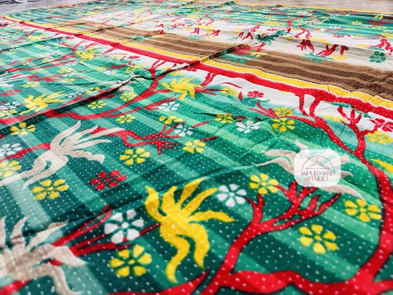 High quality cotton vintage kantha blankets | Handmade patchwork throws | vintage kantha bedspread | Kantha tapestry | Gift for Christmas.