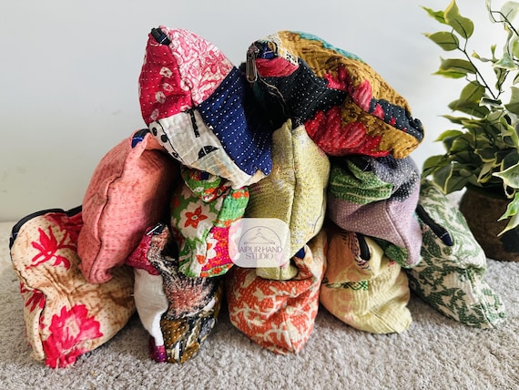 Assorted old kantha made hand purse| Women cosmetic carry bags | Handmade coin purse| Small items carry bags | Bridesmaid bag | Gift for her
