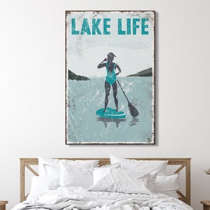 &quot;Vintage &quot;&quot;LAKE LIFE&quot;&quot; Schild mit türkisfarbenem Akzent&gt; Paddelboarden Poster für Vintage See Hausdekor, weiblicher Paddel Boarder, modernes Bauernhaus.&quot;