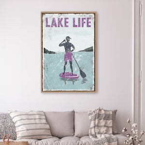 &quot;Vintage &quot;&quot;LAKE LIFE&quot;&quot; Schild , lila Akzent &gt; Stand Upcycling Poster für Vintage See Hausdekor, männlicher Paddle Boarder, modernes FARMHOUSE, Leinwand.&quot;