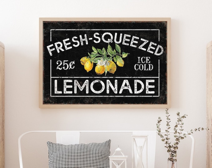 Fresh Squeezed Lemonade Sign, Rustic Farmers Market Decor, Cute Lemonade Stand Sign, Vintage Farmhouse Canvas Prints, Farmhouse Gift for Her
