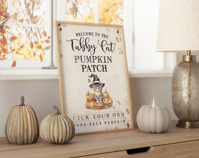 Halloween Porch Sign: Tabby Cat in Witch Hat - Rustic Fall Style