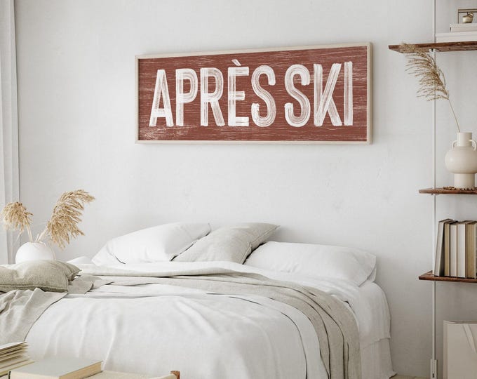 APRES SKI Sign in clay brown and white, faux weathered wood, apres ski wall print, vintage farmhouse ski sign, long horizontal wall decor