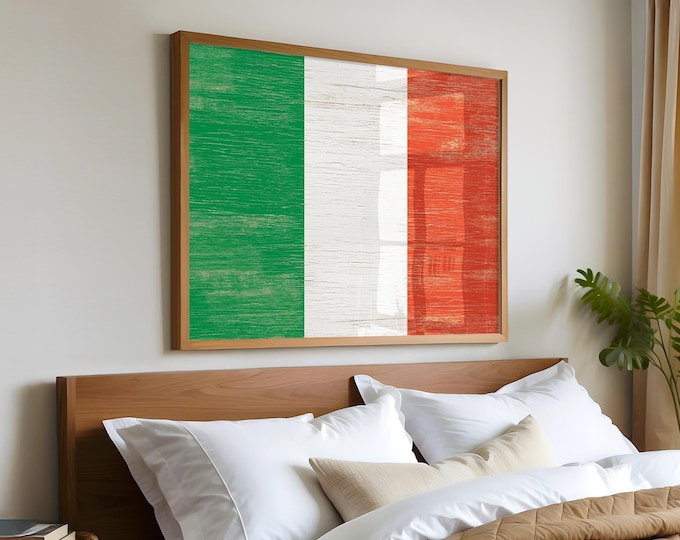 Vintage Flag Sign, Italy Flag, Tricolor, Italian Wall Art, Framed Canvas Print, Rustic Home Decor, Gift for Grandma or Nana