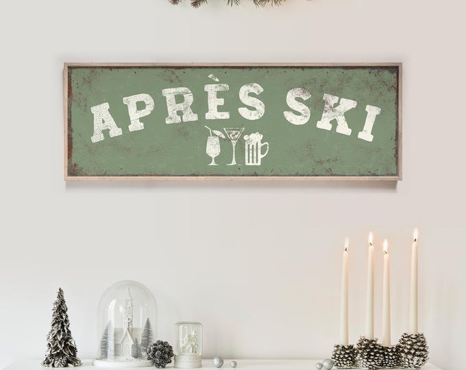 Green Ski Wall Art, APRES SKI Cocktail Sign in Cream on Sage Green Enamel, Cabin Hostess Gift