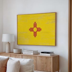 Bandera del estado de Nuevo México, símbolo del sol Zia, bandera retro del estado de Nuevo México, estilo madera envejecida, bandera vintage de Nuevo México, decoración de Nuevo México, decoración de Nuevo México