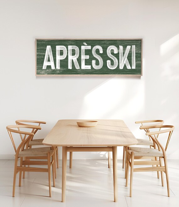 Winter Wall Art, Ski Lodge Decor, Vintage Style Sign, Rustic Faux Wood Print, Apres Ski Cabin Decoration, Horizontal Wall Hanging