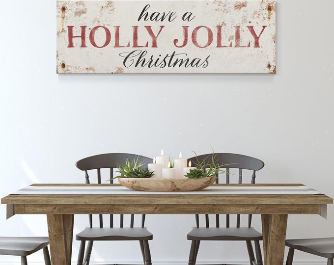 A Holly Jolly Christmas Sign in Faded Barn Red on Patterned Aged Cream